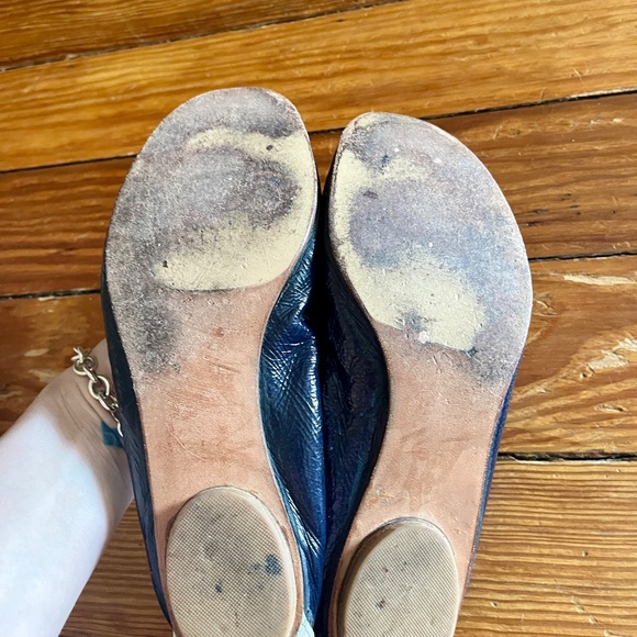 Chanel CHEAP Elegant Blue and White Women's Flats - Picture 4 of 5